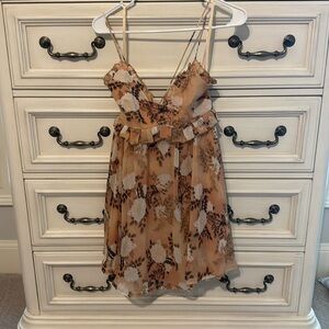 Women’s small mini floral ruffle dress